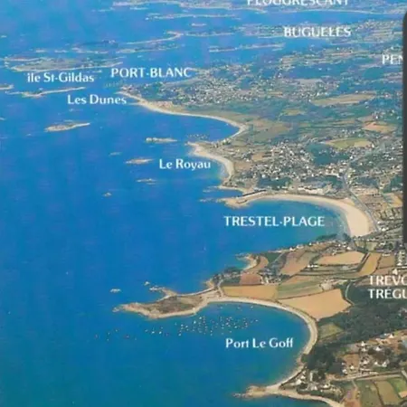 Maison De *